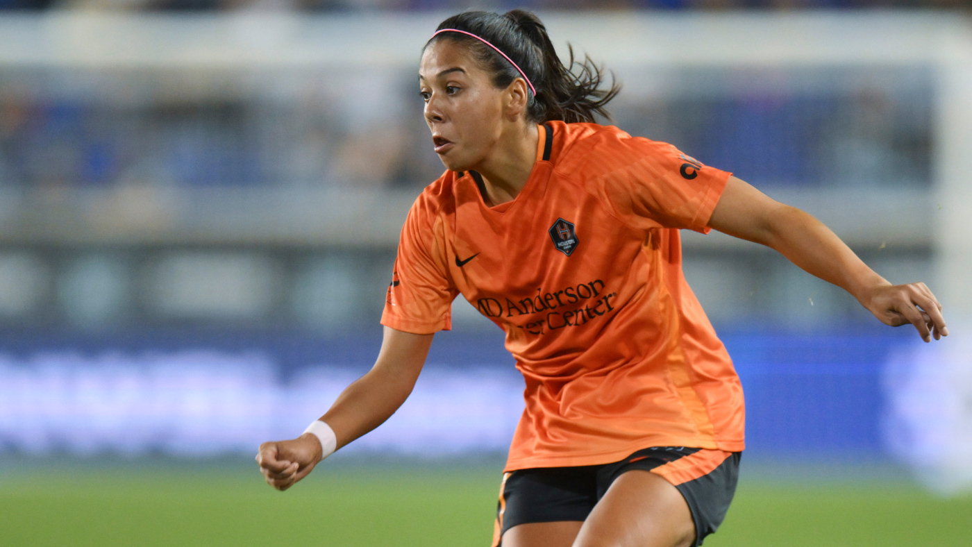 Maria Sanchez re-signs with Houston Dash in record-breaking .5 million deal as NWSL’s highest-paid player