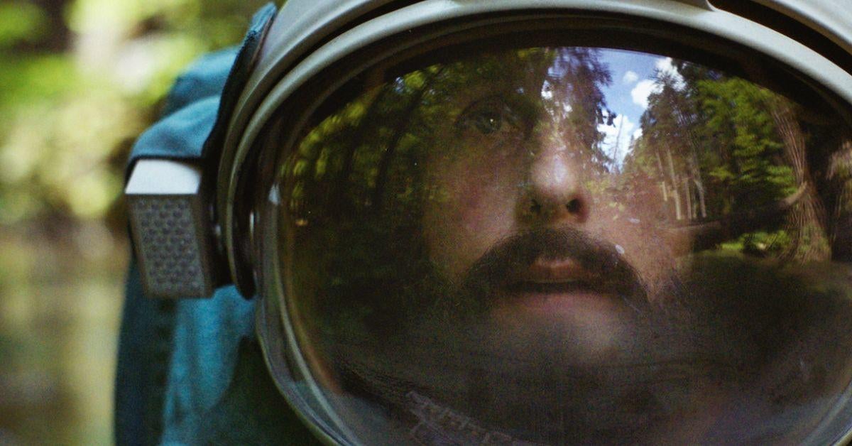 netflix-adam-sandler-spaceman.jpg netflix-adam-sandler-spaceman.jpg