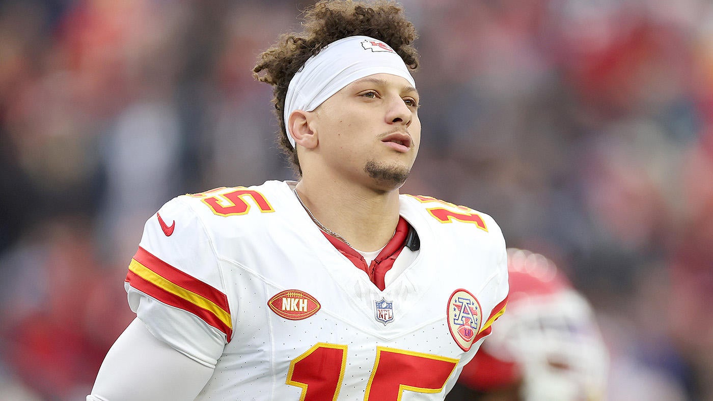 Patrick Mahomes reflects on 'bad' reaction to costly offsides penalty: I'll 'get better from that moment'