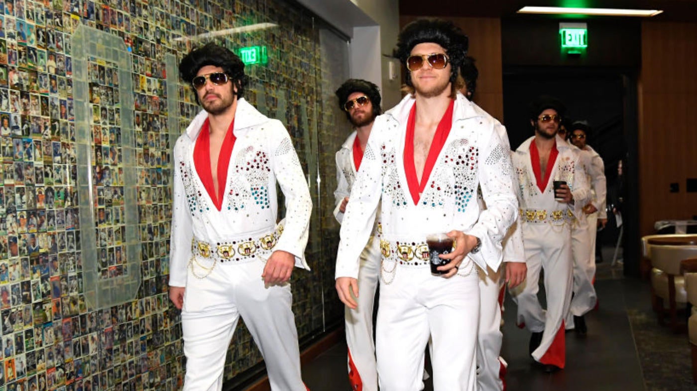 2024 NHL Winter Classic: Golden Knights arrive to outdoor game in Elvis outfits, Kraken dress up as fishermen 2024 NHL Winter Classic: Golden Knights arrive to outdoor game in Elvis outfits, Kraken dress up as fishermen