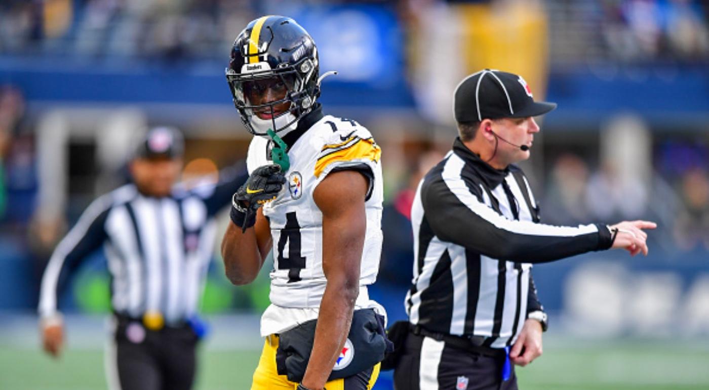 Steelers' George Pickens throws shade at Jaguars after Jacksonville misses the playoffs