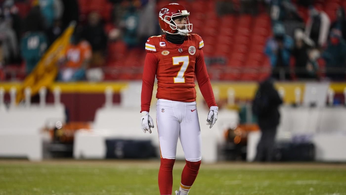 Chiefs' Harrison Butker becomes NFL's highest-paid kicker with $25.6 million extension, per report