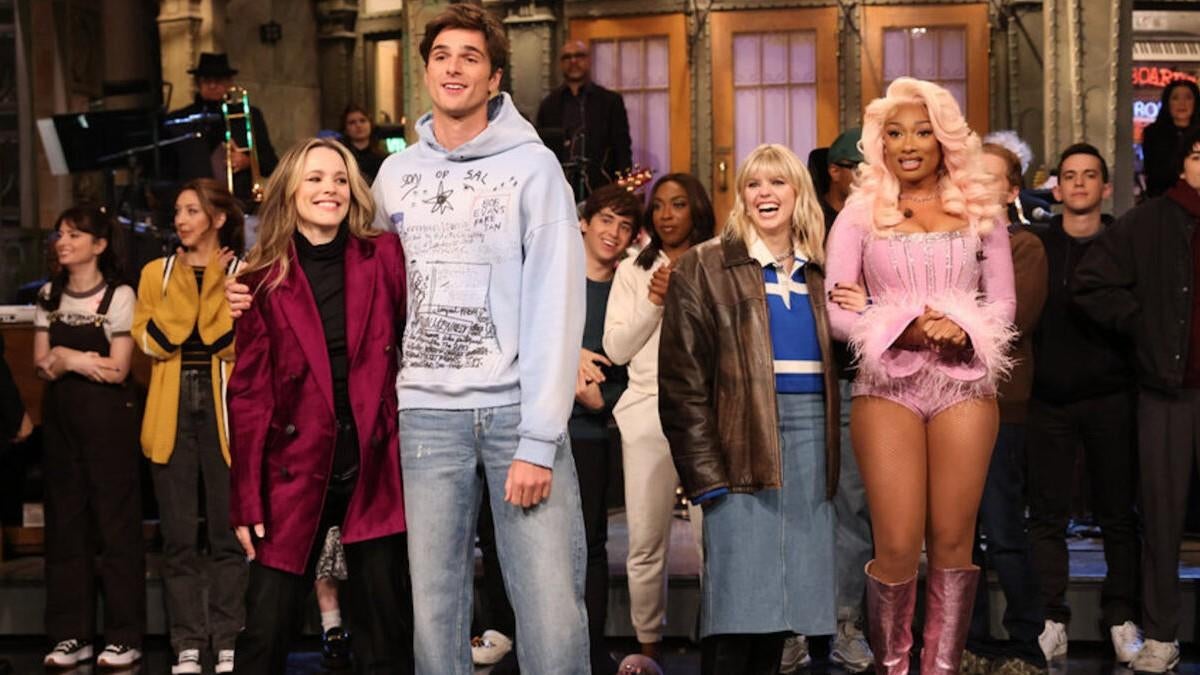 Saturday Night Live: Rachel McAdams, Renee Rapp, and Megan Thee ...