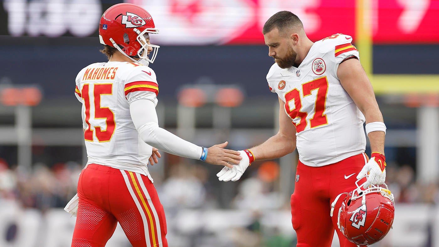 Patrick Mahomes, Travis Kelce pass Tom Brady, Rob Gronkowski for most TDs by single duo in NFL playoff history