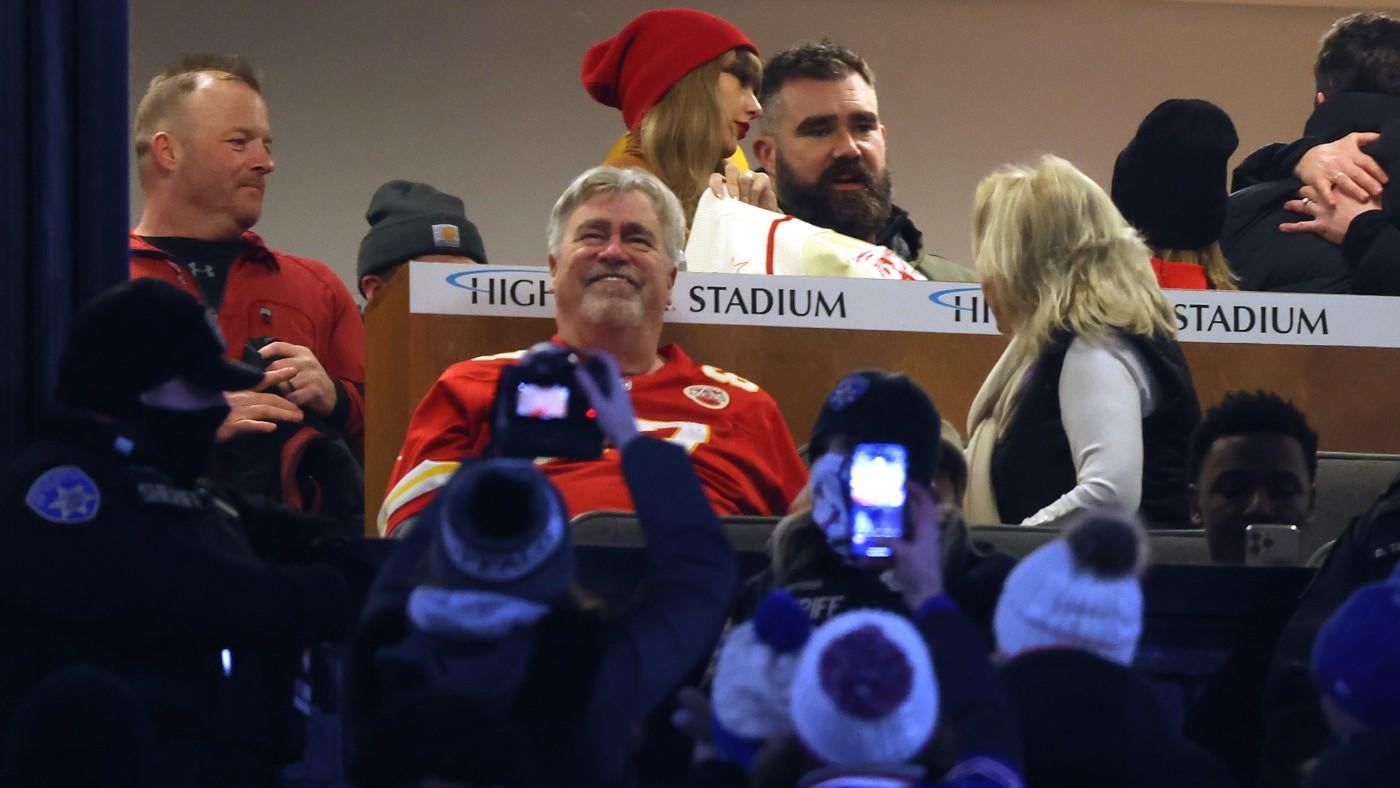 LOOK: Jason Kelce crashes Bills fan tailgate, joins Taylor Swift in suite to support Travis Kelce, Chiefs