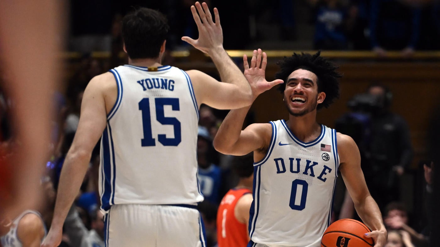 
                        College basketball rankings: Duke moves up to No. 7 in updated AP Top 25 poll before showdown vs. No. 3 UNC
                    