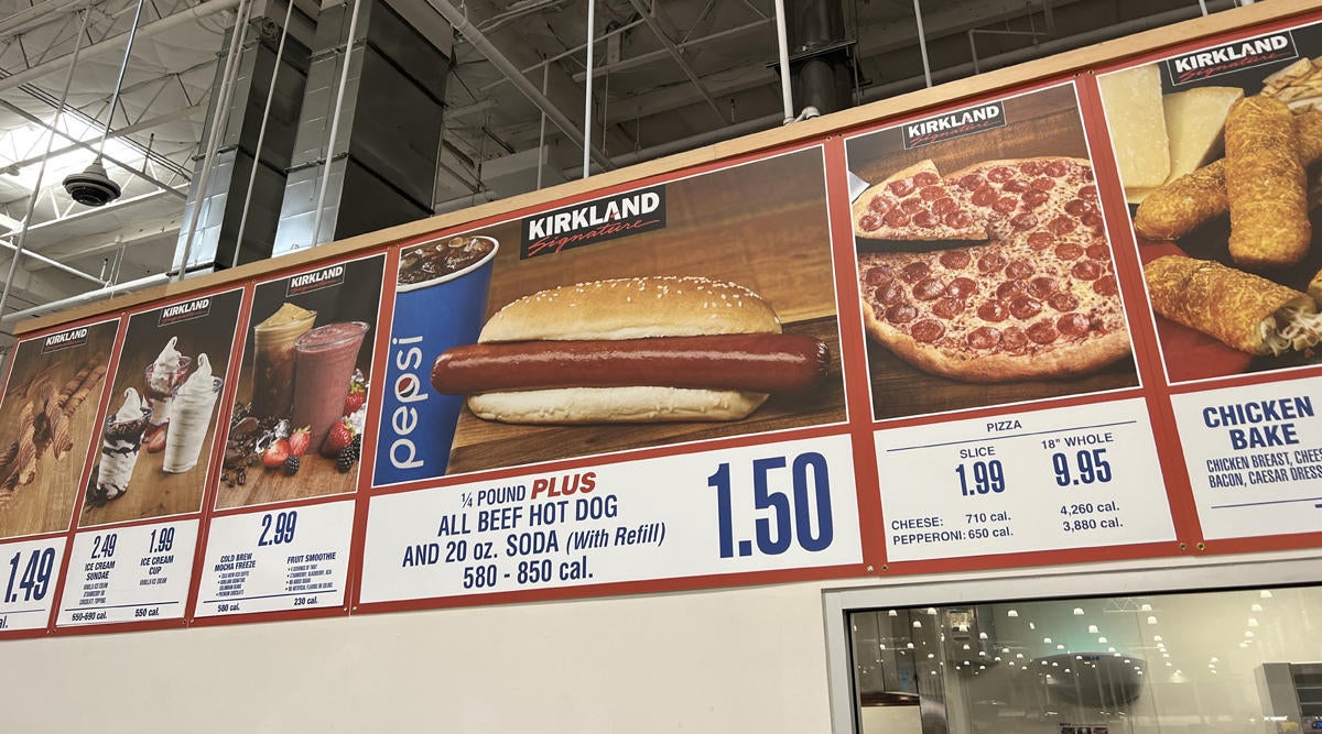 Man Eating Costco Hot Dogs For a Week Claims to Lose Weight