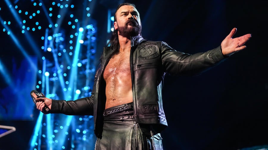 Дрю Макинтайра исключили из турнира WWE «Король ринга»
