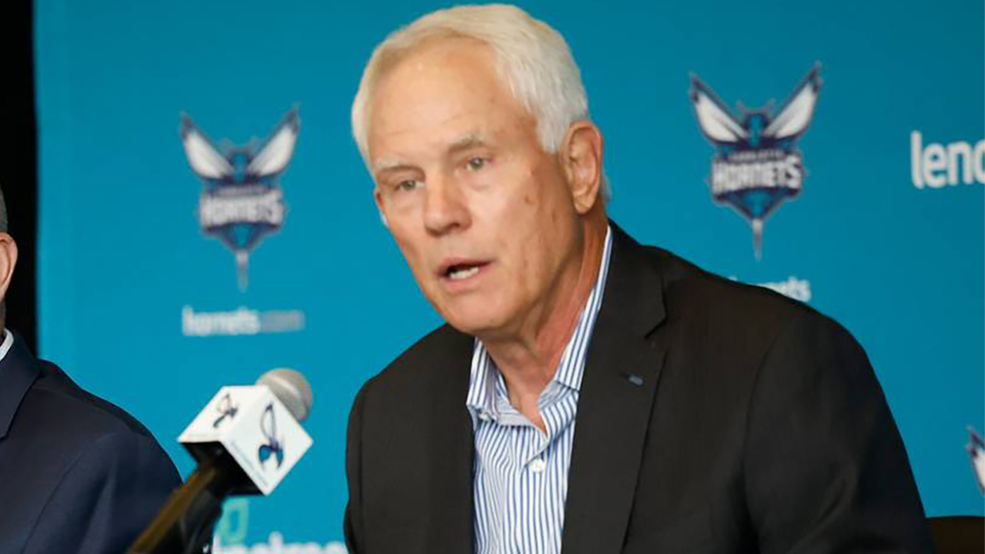 Hornets GM Mitch Kupchak stepping down, 76ers, Clippers execs among reported candidates to replace him