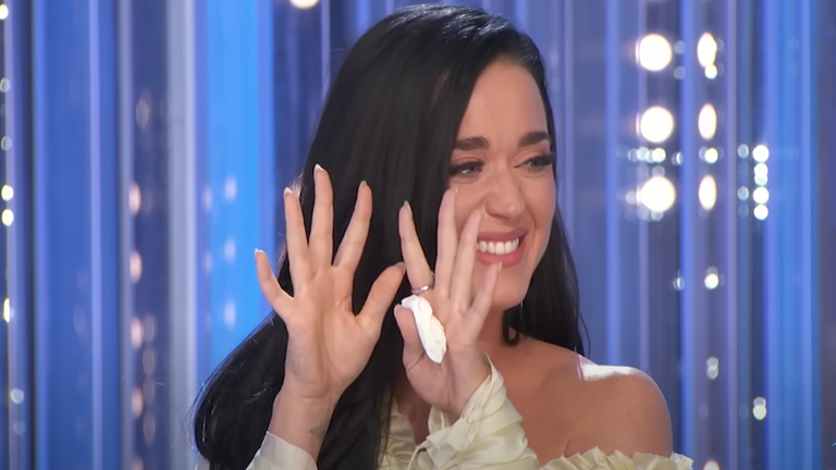 Katy Perry Cries on 'American Idol' as Contestant Reunites With Birth Family