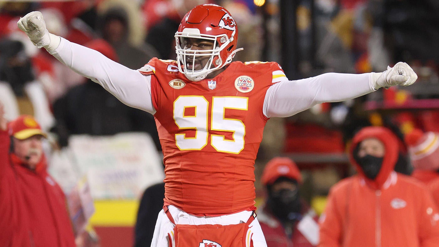 Chris Jones rumors: Chiefs hoping to retain star DT on new contract before free agency