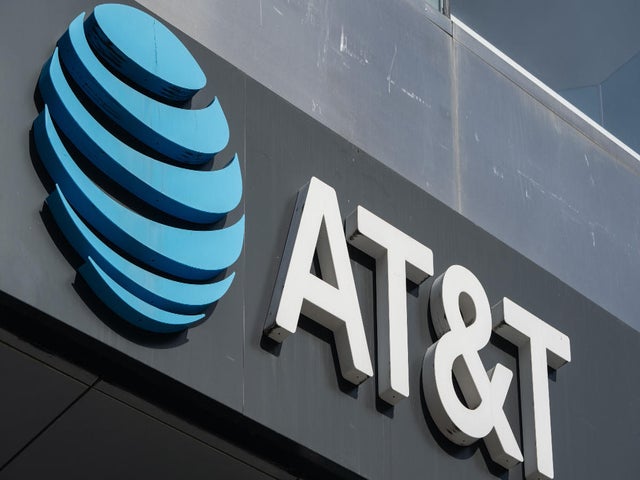 Cell Phone Outages: AT&T, Verizon and T-Mobile Down