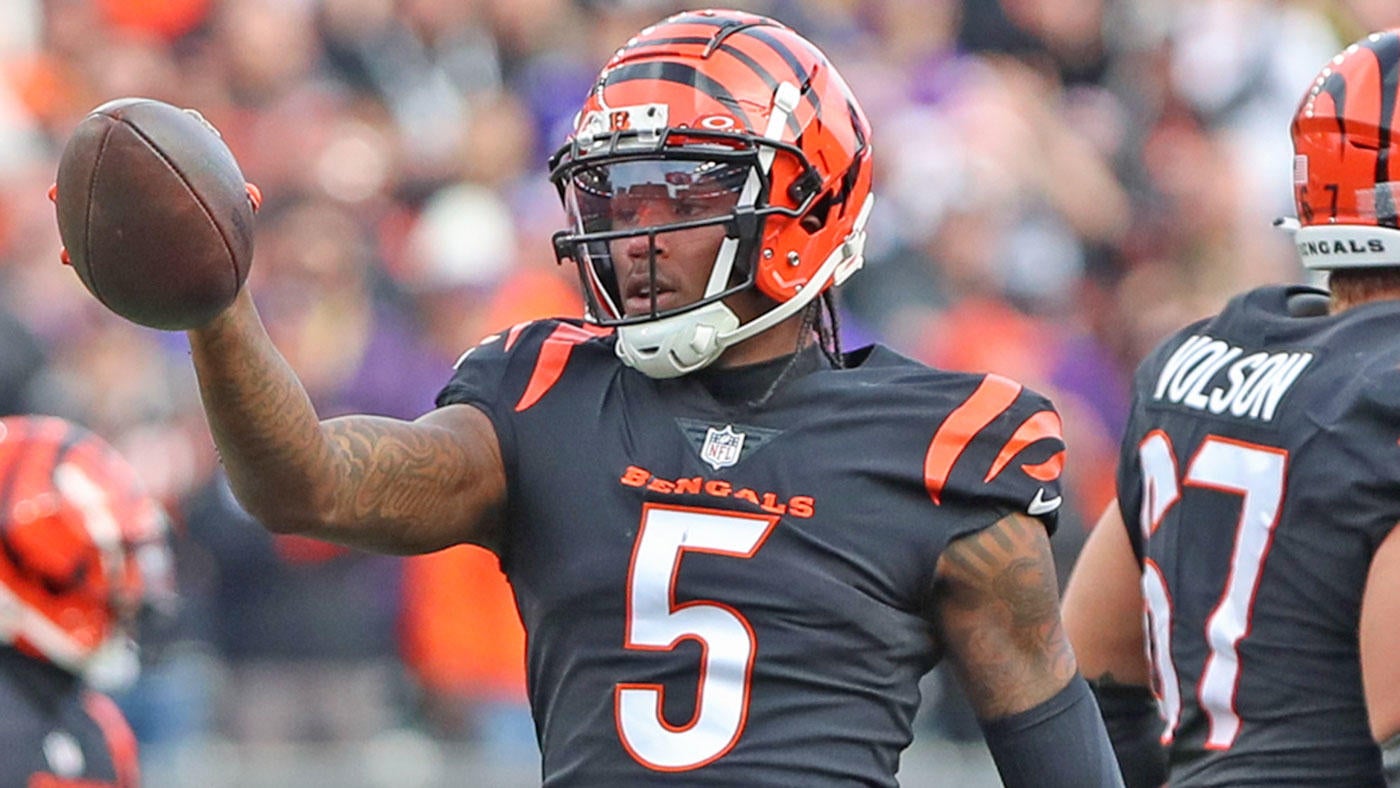 Bengals' Tee Higgins to sign franchise tag as star wide receiver ends holdout, per report