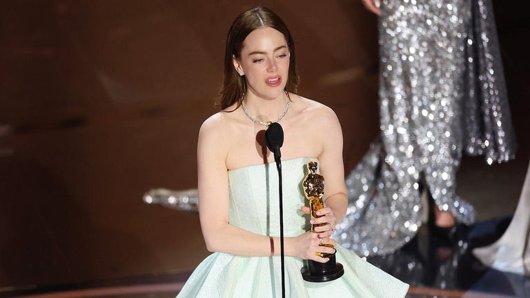 Emma Stone's Reaction to Jimmy Kimmel's 'Poor Things' Joke at Oscars Is Going Viral