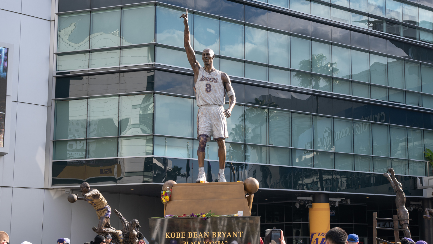 Kobe Bryant statue has multiple misspellings and now the Lakers are working to correct the typos
