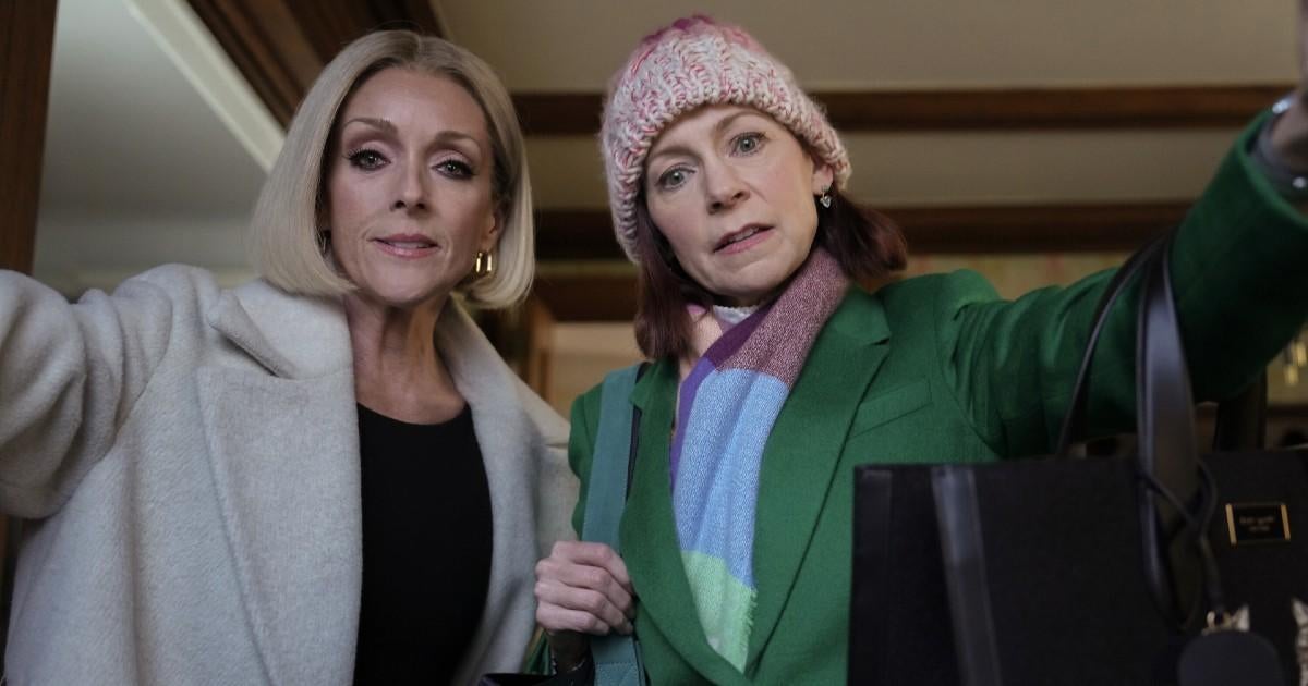 'Elsbeth' Carrie Preston Previews 'Amazing Guest Stars' in Backto