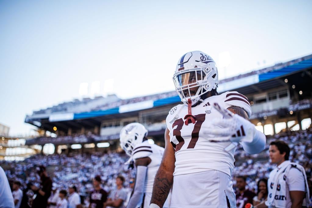 Linebacker John Lewis recaps 2024 Mississippi State spring game Stream