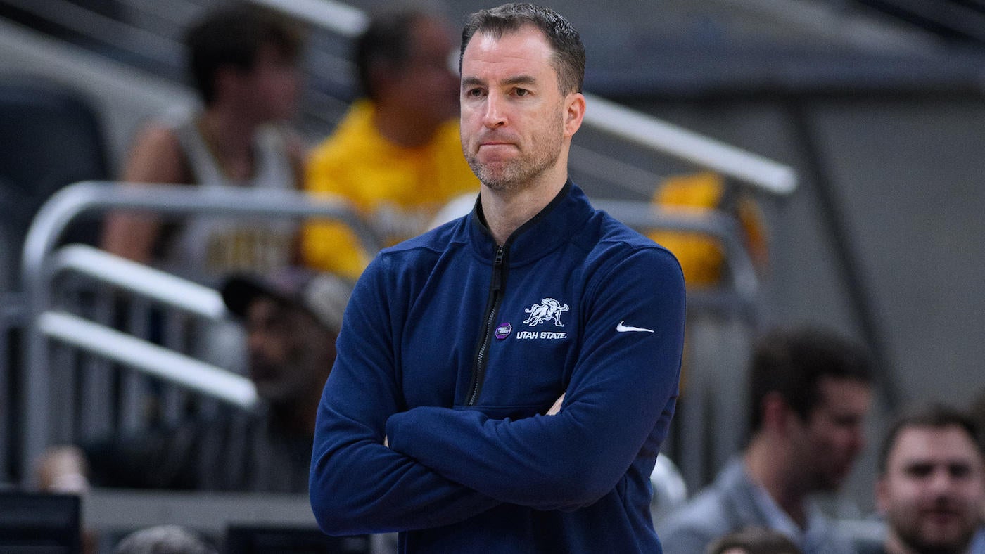Washington hires Danny Sprinkle: Utah State coach leaving for Huskies after leading Aggies to NCAA Tournament