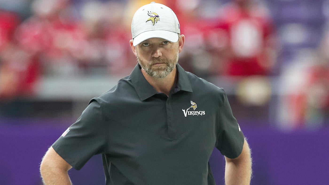 Vikings suspend OC Wes Phillips for three weeks following misdemeanor DWI charge, per report