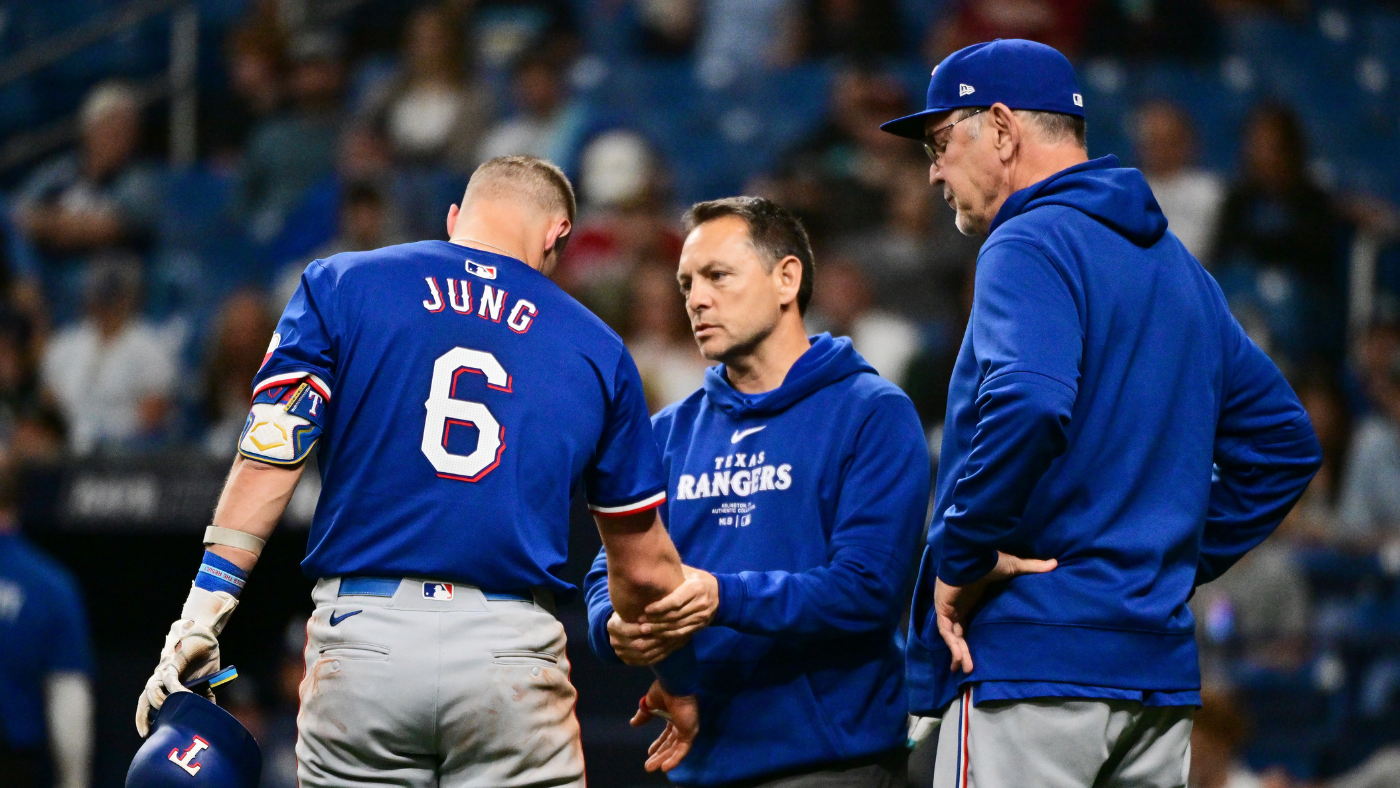 Josh Jung injury: Rangers third baseman lands on IL with broken wrist, expected to be out for six weeks