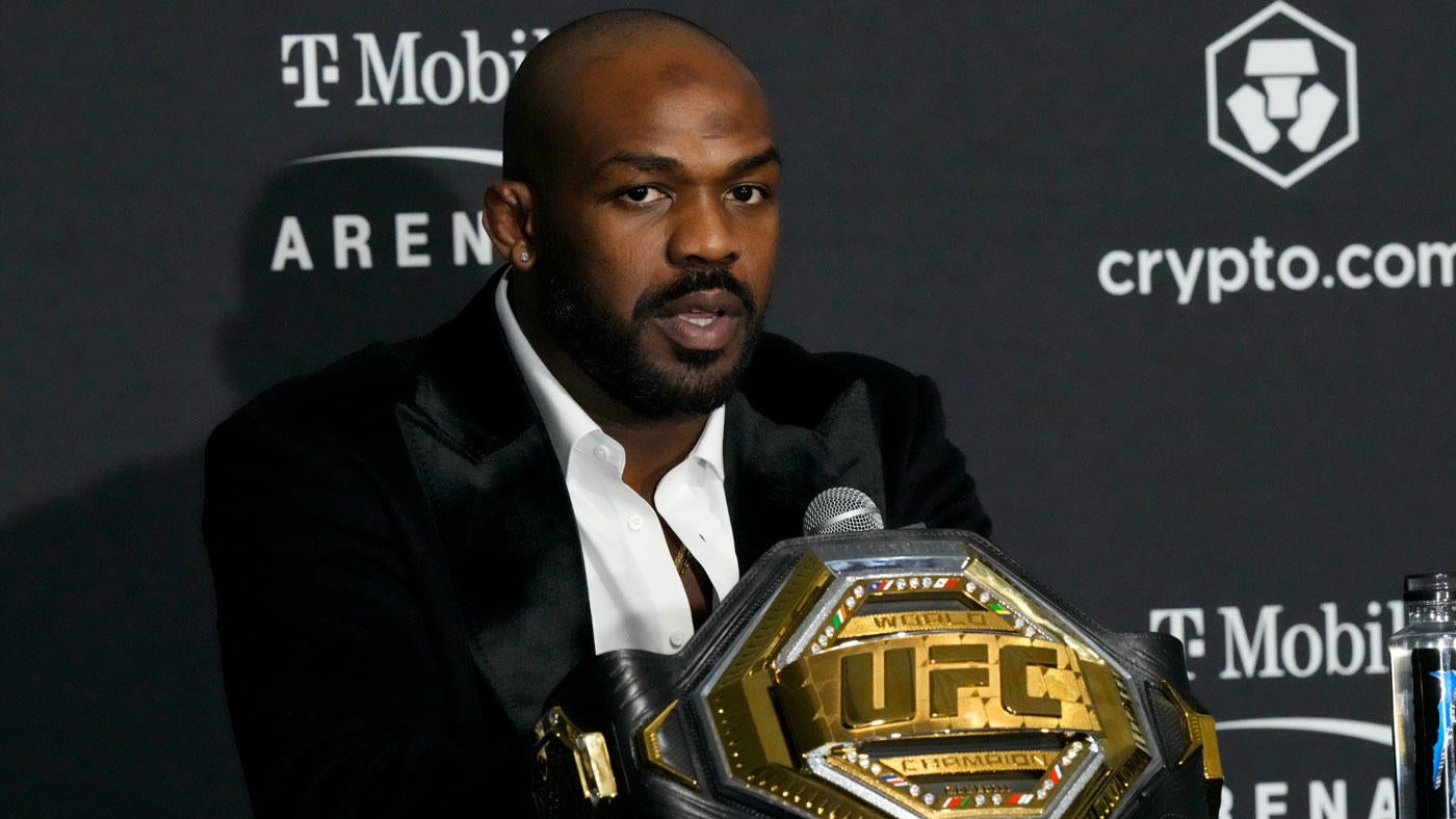 UFC heavyweight champion Jon Jones accused of assaulting drug-testing agent, police report says