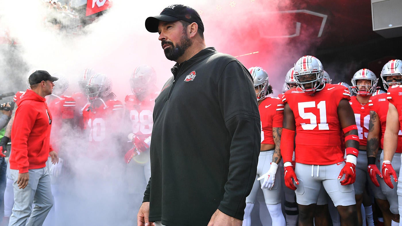 Does Ohio State or Georgia face more pressure in 2024 season after falling short of expectations?