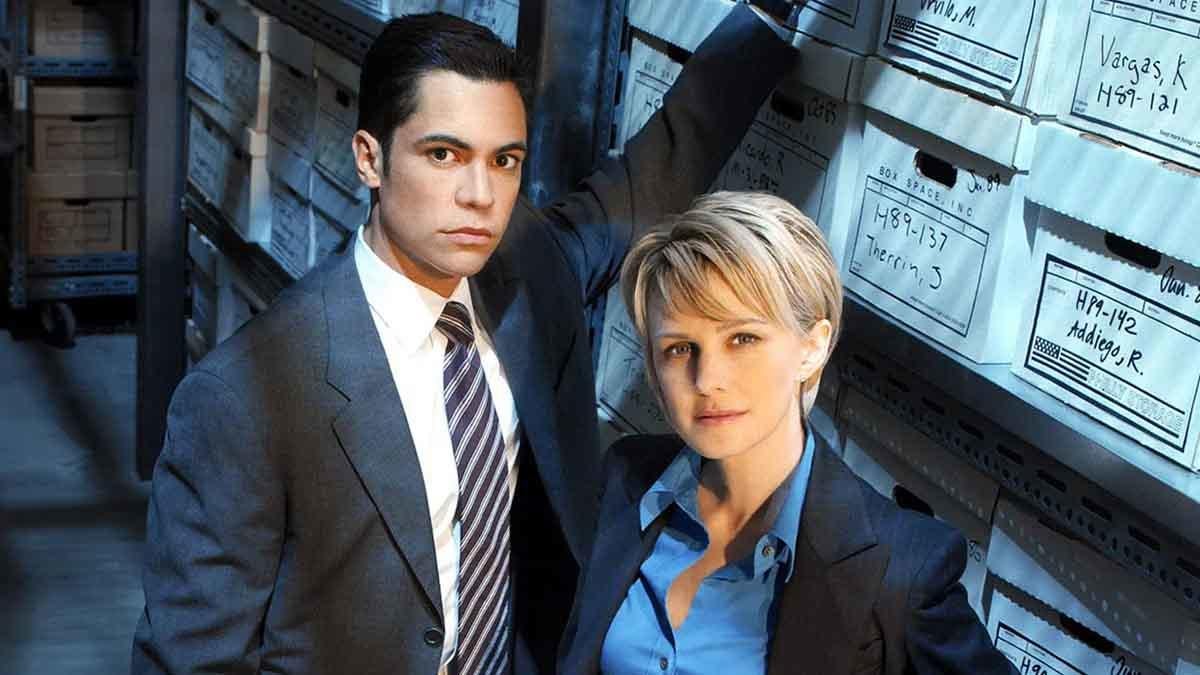 Cold Case: CBS to Reboot Classic Crime Drama With Creator Meredith Stiehm