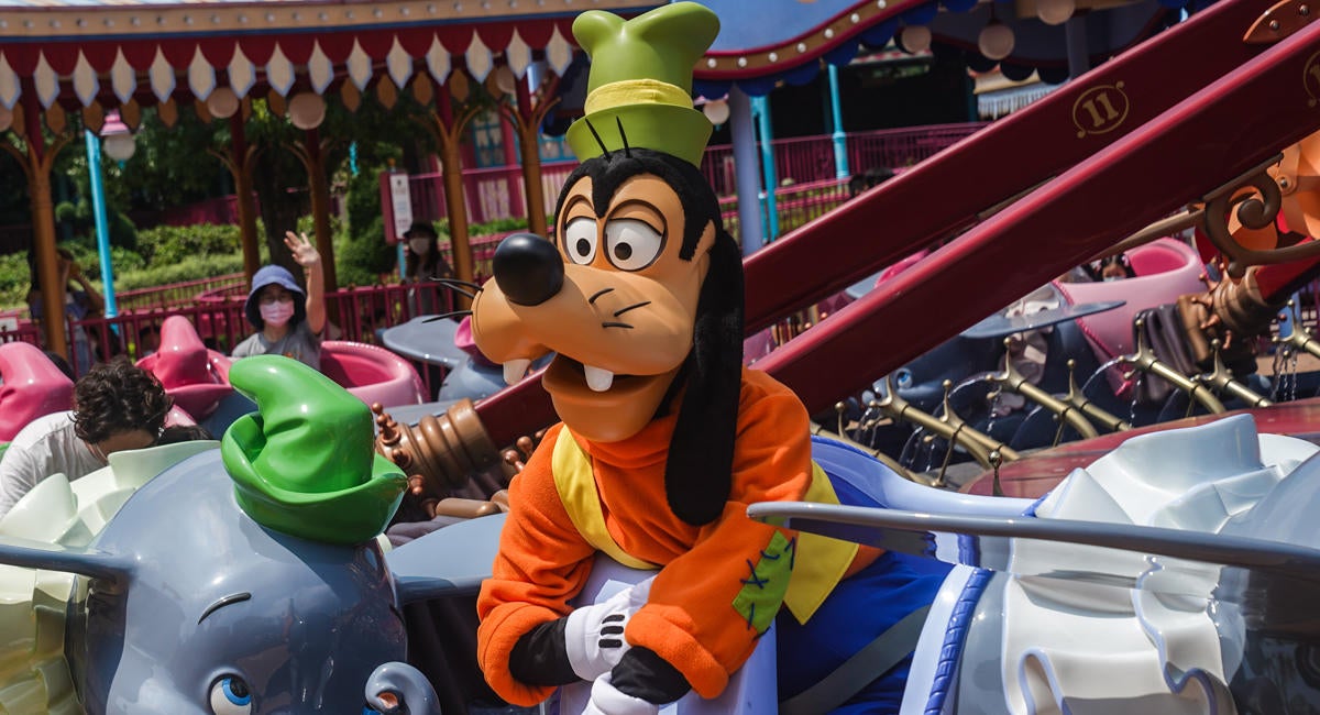 Hong Kong Disneyland Reopens as Restrictions Ease