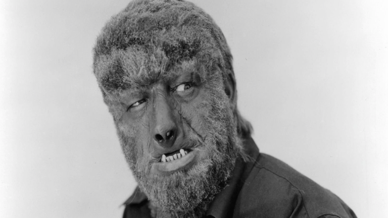 Tonight's 'Svengoolie' Movie, What to Know About 'The Wolf Man' From 1941