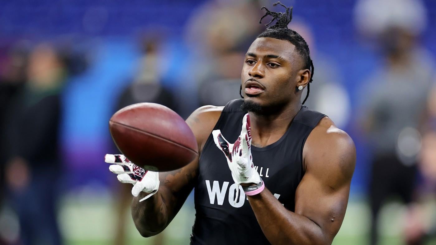 2024 NFL Draft: Panthers keep promise to South Carolina's Xavier Legette, trade into Round 1 to select WR