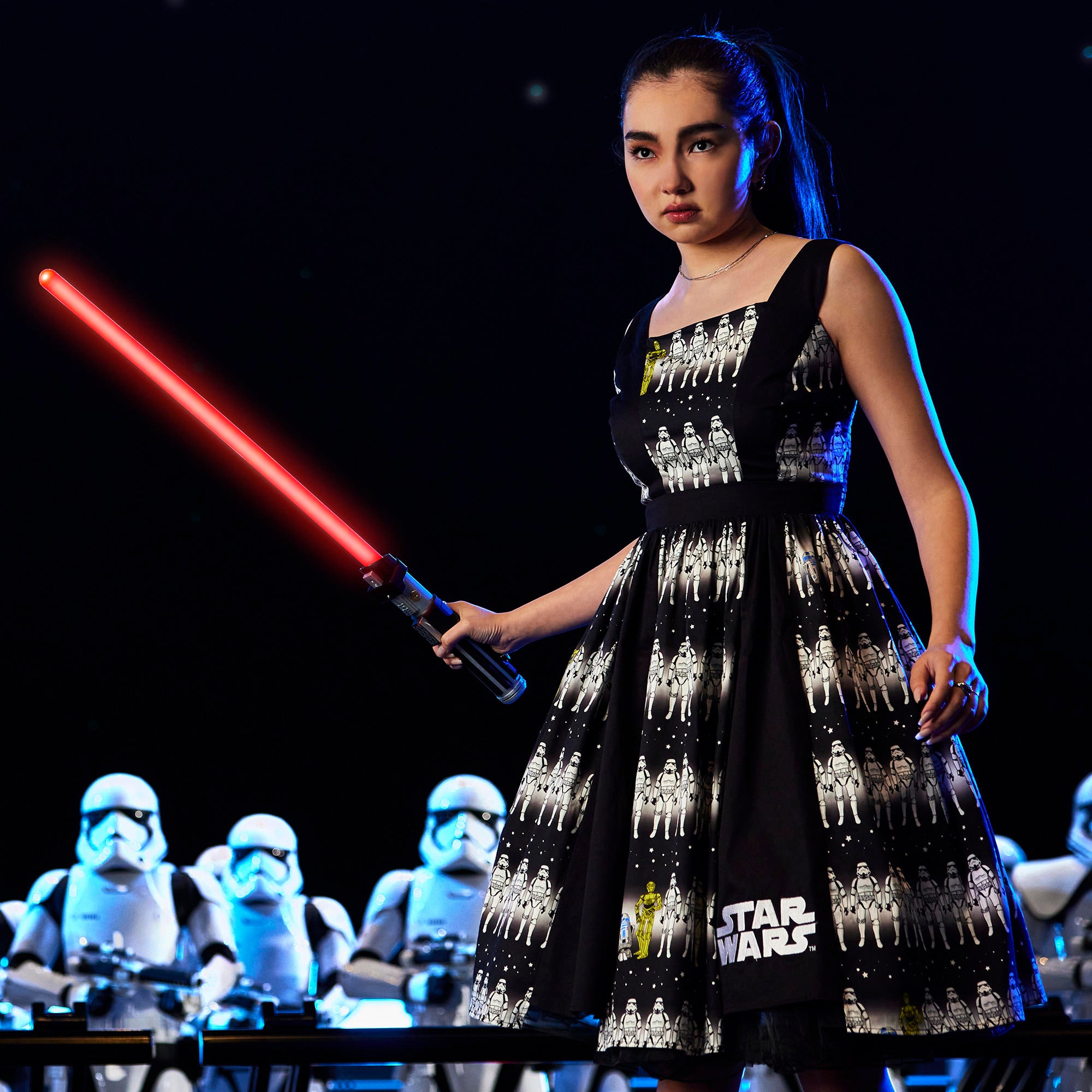 star-wars-imperial-stormtroopers-and-droids-dress-2000x2000-1478e37.jpg