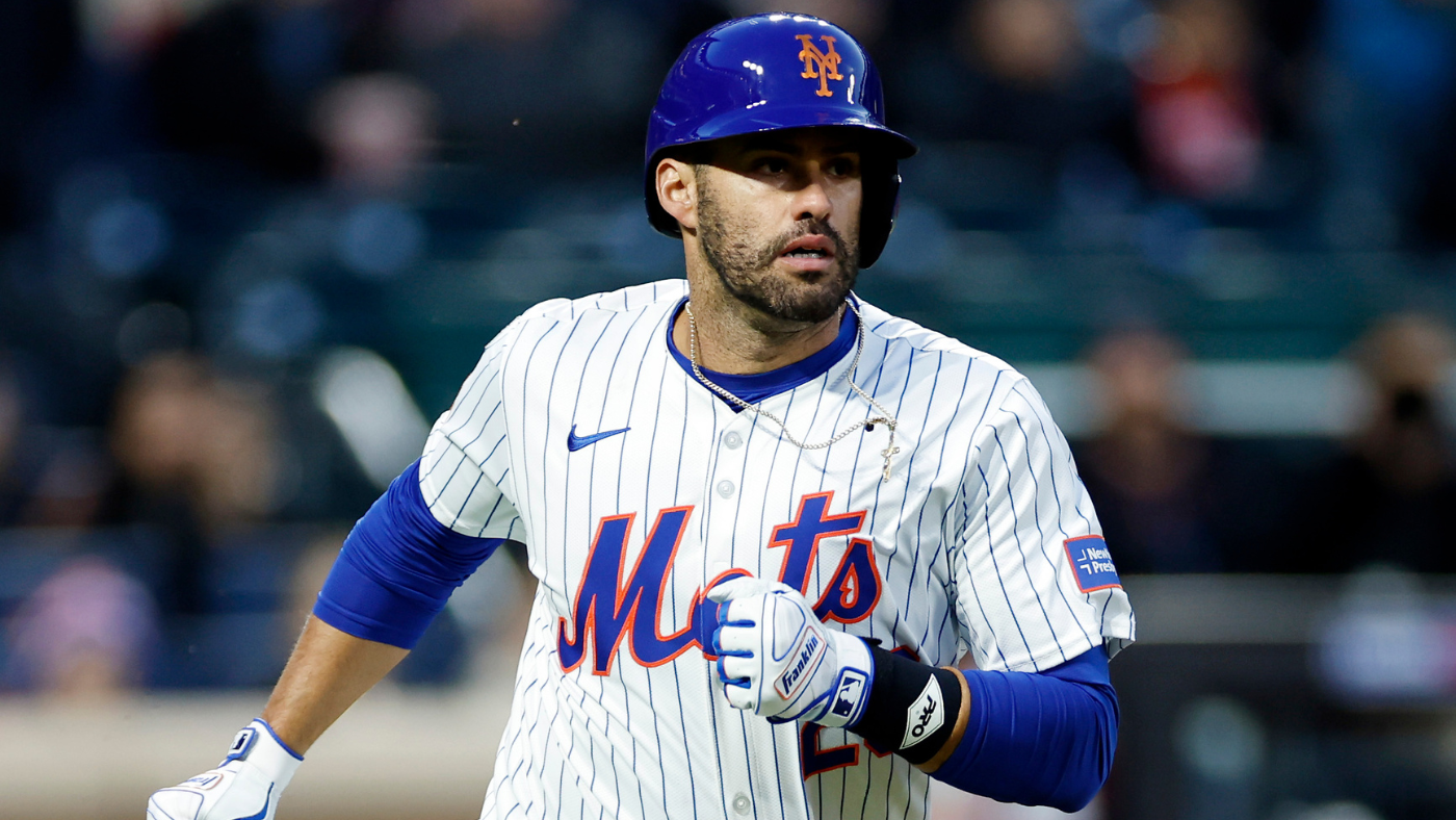 J.D. Martinez singles, records first RBI in debut for Mets on Friday vs. Cardinals