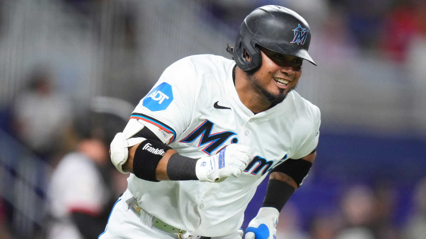 Luis Arraez trade: Padres acquire two-time batting champion from Marlins in five-player deal