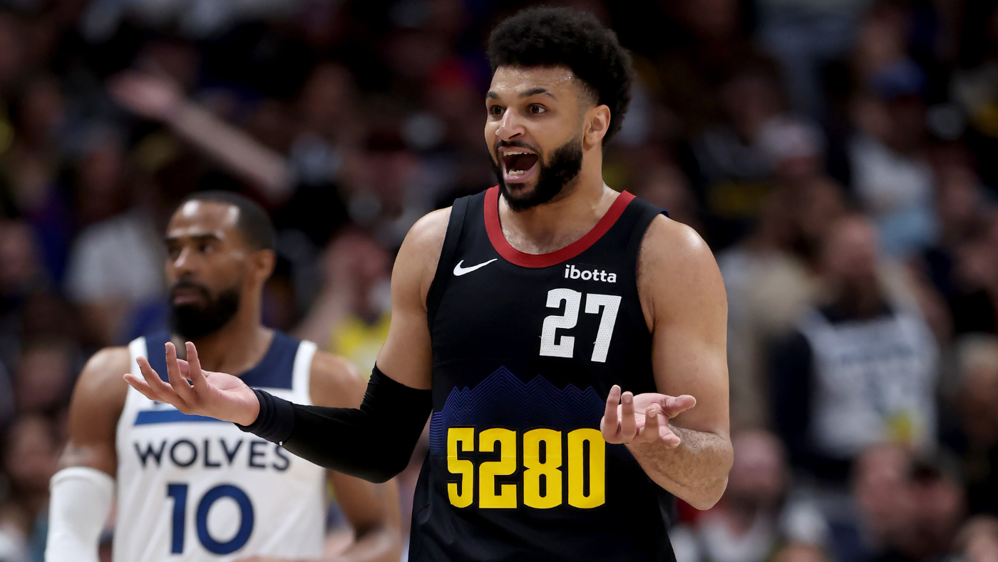 WATCH: Jamal Murray throws heat pack onto court during first half of Nuggets vs. Timberwolves Game 2
