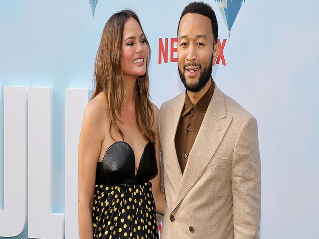 John Legend Reveals How Chrissy Teigen Ended up in a Neck Brace: 'Not a Good Idea'