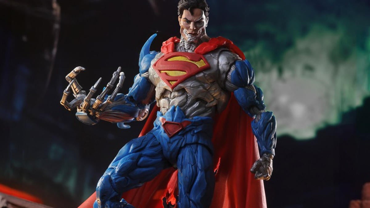 new-52-cyborg-superman-mcfarlane-toys