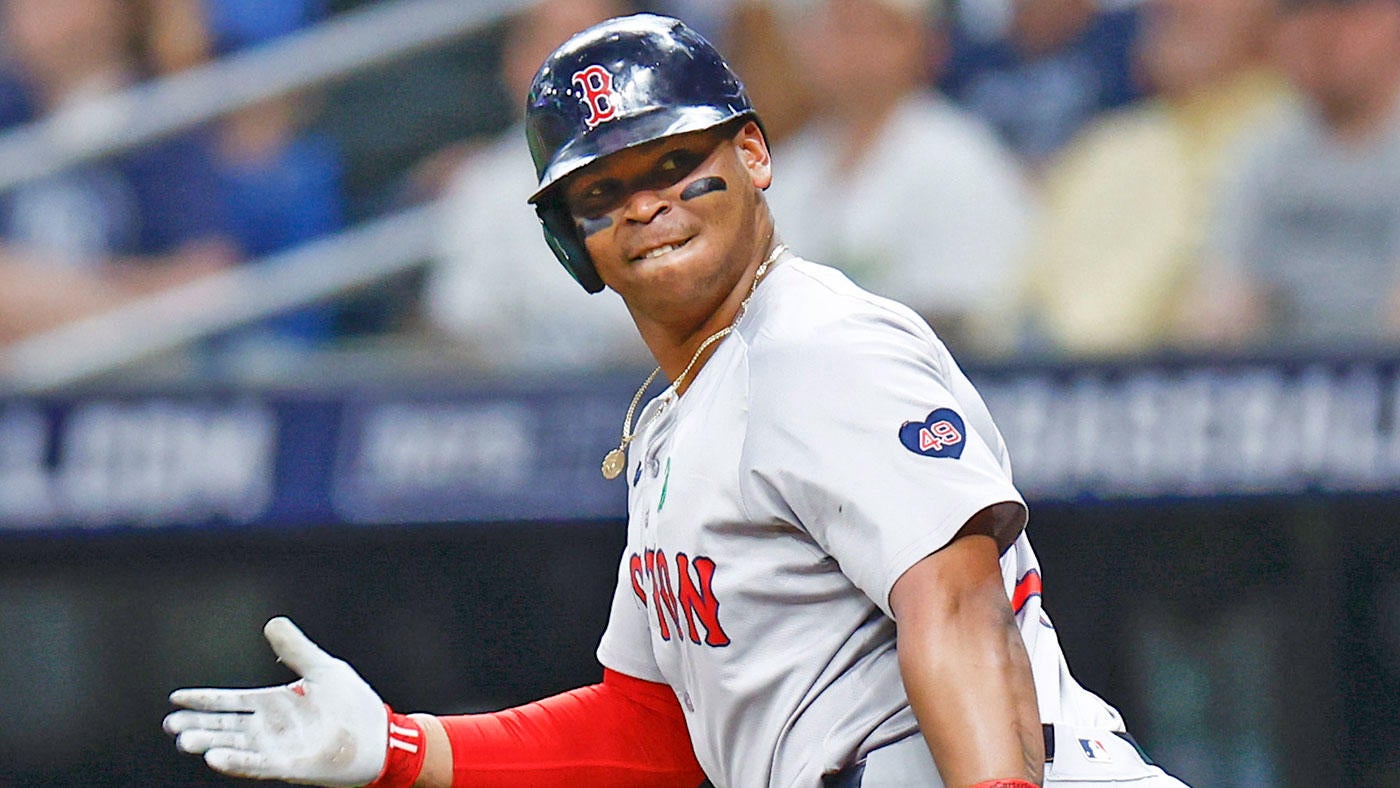 WATCH: Rafael Devers sets Red Sox record by homering in sixth straight game