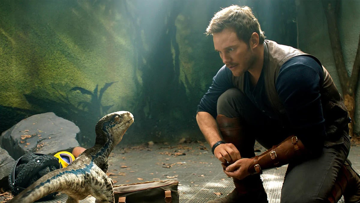Jurassic World Star Chris Pratt Weighs in on Returning to