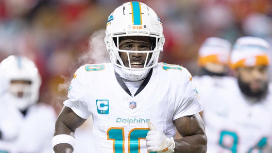 tyreek-hill-g.jpg