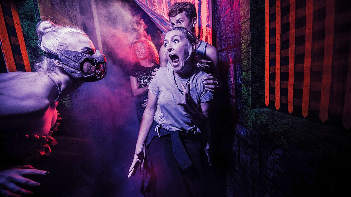 «Ночи ужасов на Хэллоуин» в Universal Orlando предлагают первый в истории вечер предварительного просмотра «Премиум-крика»