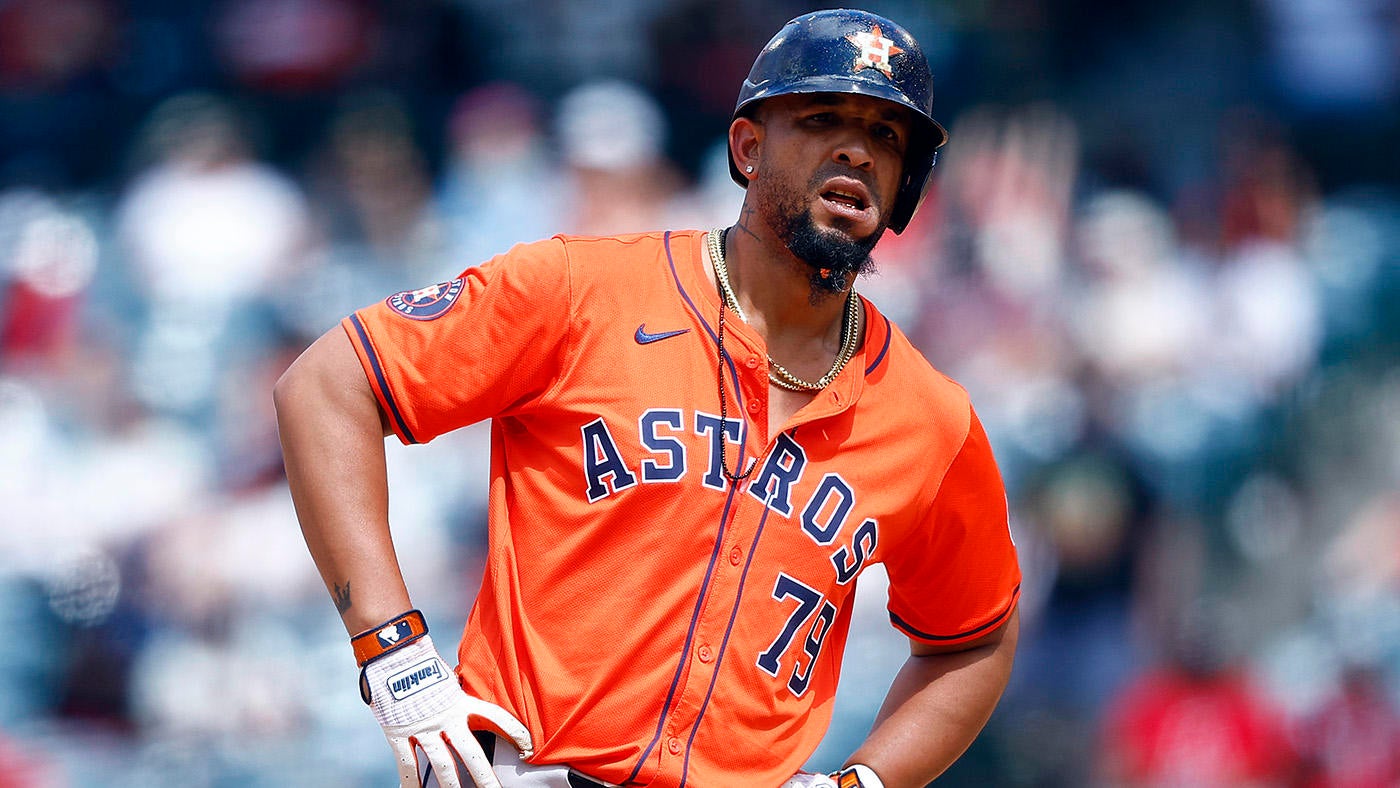 Astros release former AL MVP José Abreu with close to $30 million left on his contract