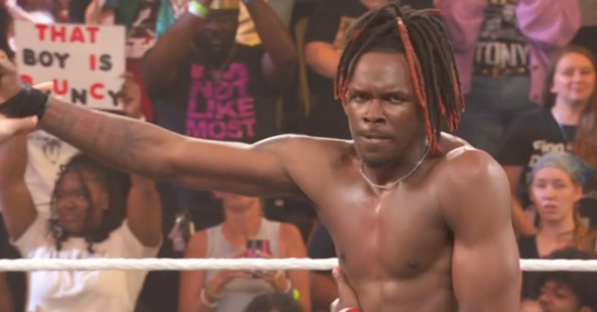 wwe-nxt-jevon-evans-wins-title-shot