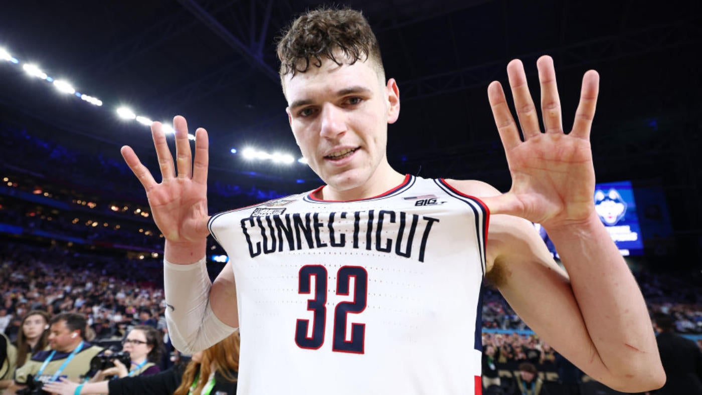 
                        2024 NBA Draft: Drama heats up as late contender emerges in race for Atlanta Hawks' No. 1 pick
                    