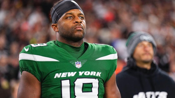 New York Jets v Cleveland Browns