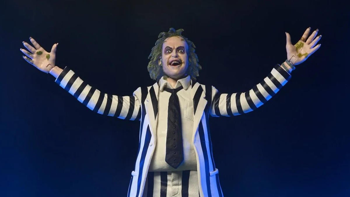 Фигурка Ultimate Beetlejuice 1988 NECA Tour Guide уже в продаже