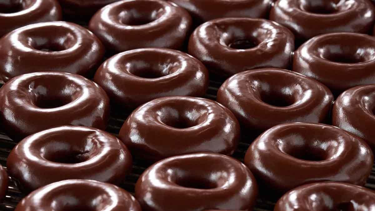 Krispy Kreme возвращает редкий пончик ко Всемирному дню шоколада