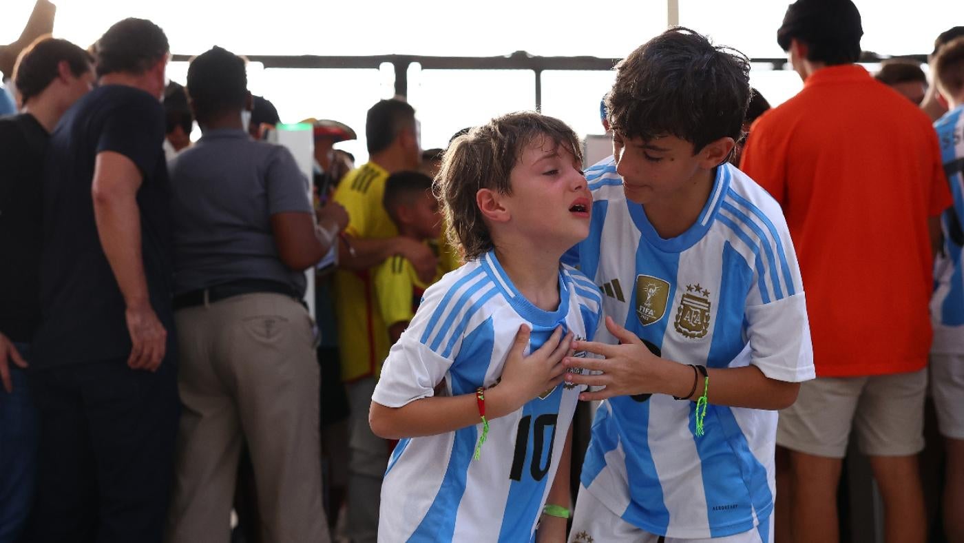 Copa America final delayed: Hard Rock Stadium breached by ticketless fans before Argentina vs. Colombia