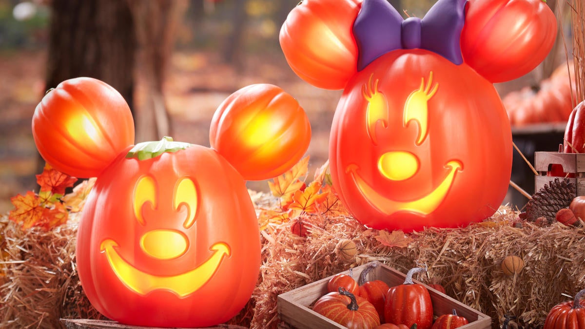 Disney Mickey and Minnie Mouse Halloween Pumpkins Are Back