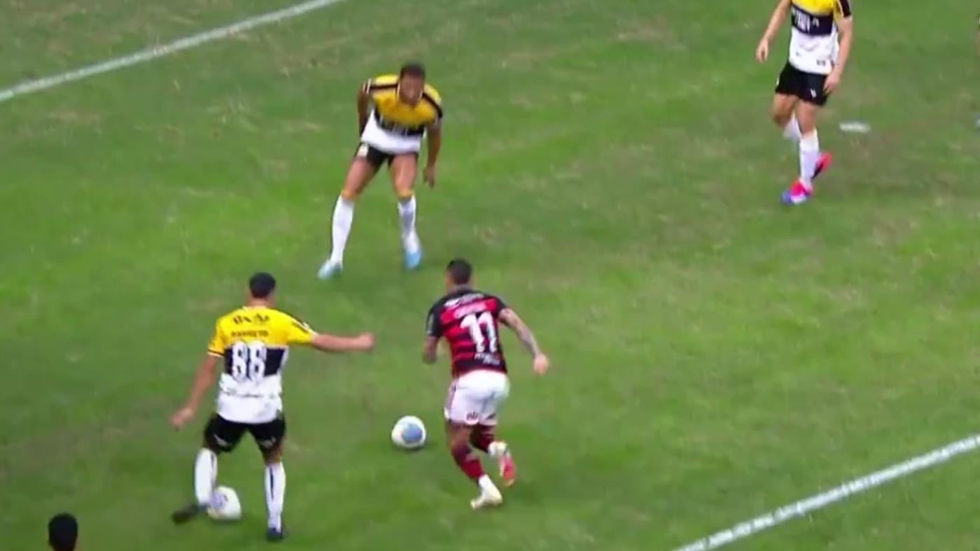 Brazilian club Flamengo earn bizarre penalty kick after opponent kicks second ball to disrupt play