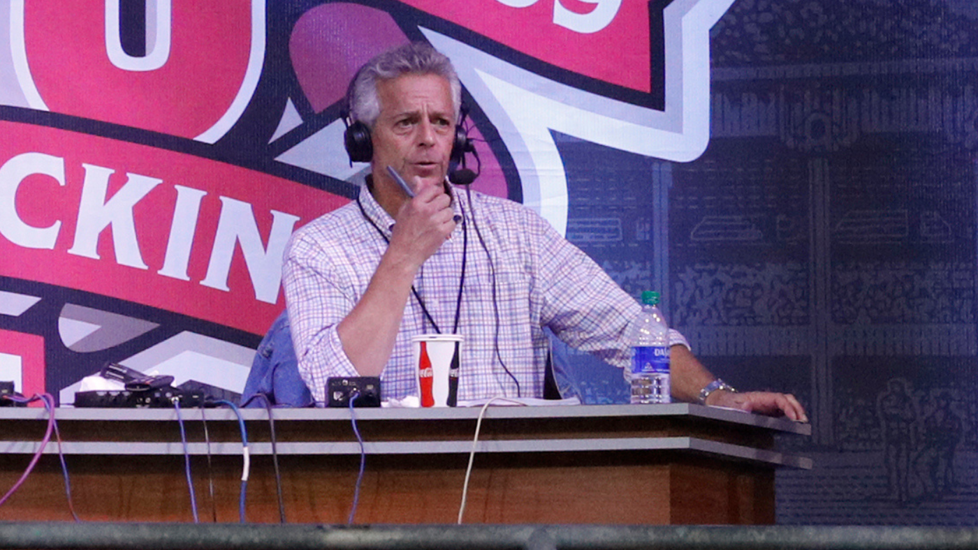 Ex-MLB announcer Thom Brennaman returning to TV as college football broadcaster four years after hot-mic slur